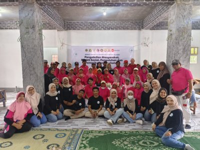 Community Service of IIK Bhakta Institute in Collaboration with Alumni at Prolanis Lestari in Sumberbening Village, Dongko District, Trenggalek Regency