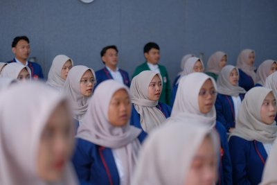 Apoteker Angkatan XI IIK Bhakta Kediri Lulus UKOMNAS 100%