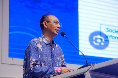IIK Bhakta Selenggarakan Kuliah Pakar Bahas Artificial Intelligence dalam Pelayanan Bidang Kesehatan